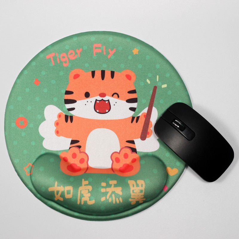 通亞工藝品護(hù)腕鼠標(biāo)墊支持來(lái)圖定制 擁有15年生產(chǎn)鼠標(biāo)墊經(jīng)驗(yàn)廠家